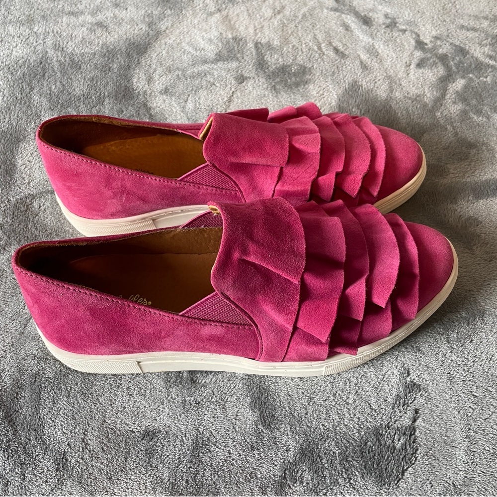 Seychelles Pink Ruffle Flats - Picture 10 of 10